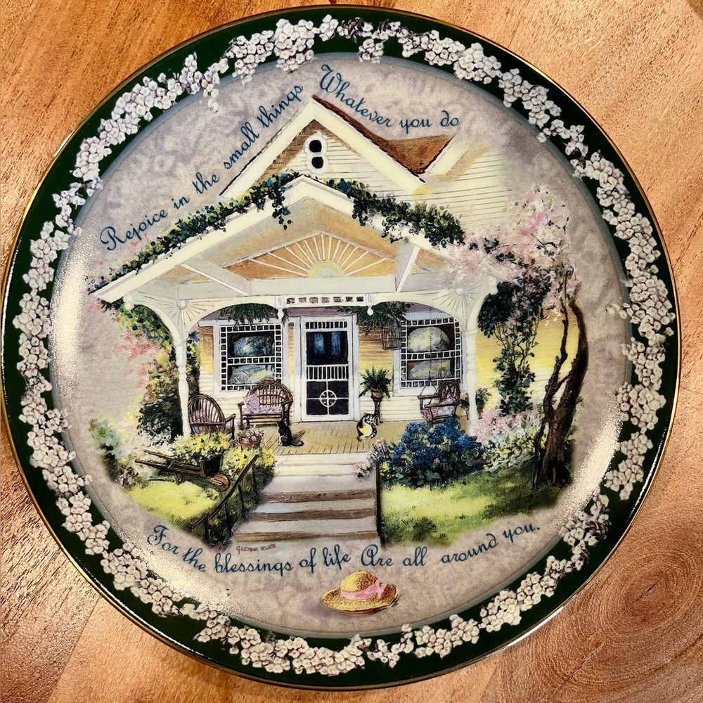 Glenna Kurz Welcome Home Collection decorative plate